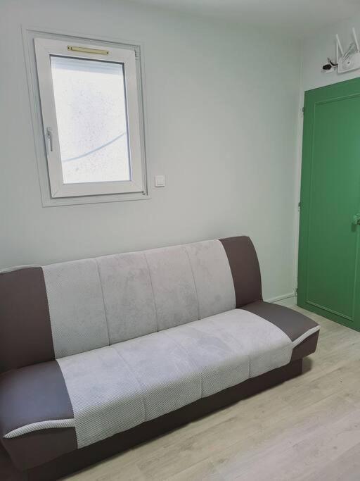 פיירפיט-סור-סיין Appartement Proche St Denis "Appart 3" מראה חיצוני תמונה